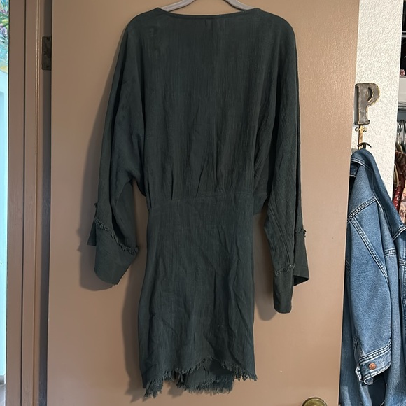 Gillia Green Wrap Dress - Picture 6 of 11
